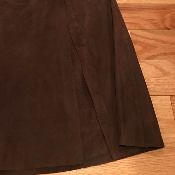 Brown suede midi skirt - Picture 2 of 4
